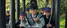 苍月 (2025)